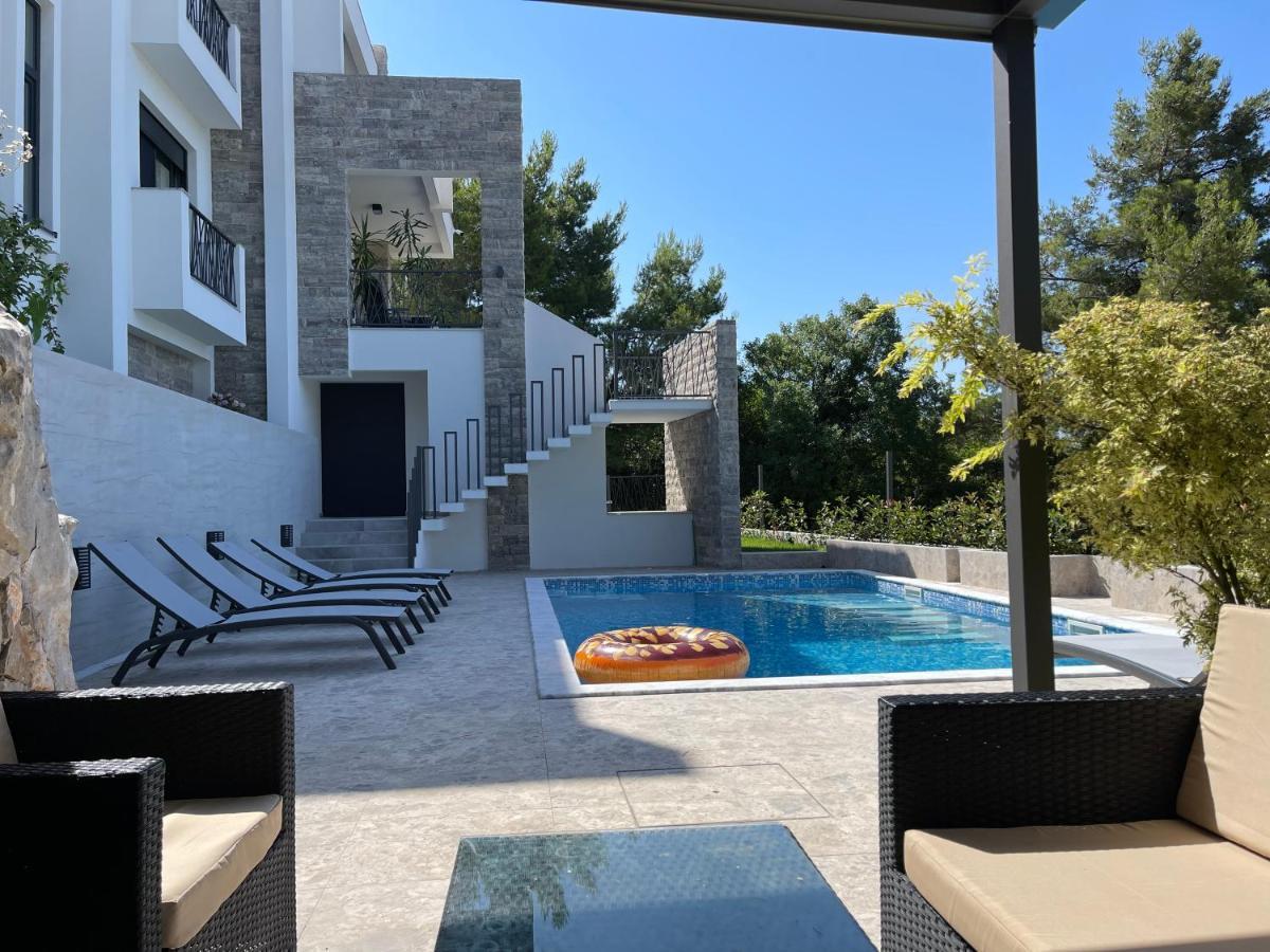 Villa Pine Bar Exterior foto