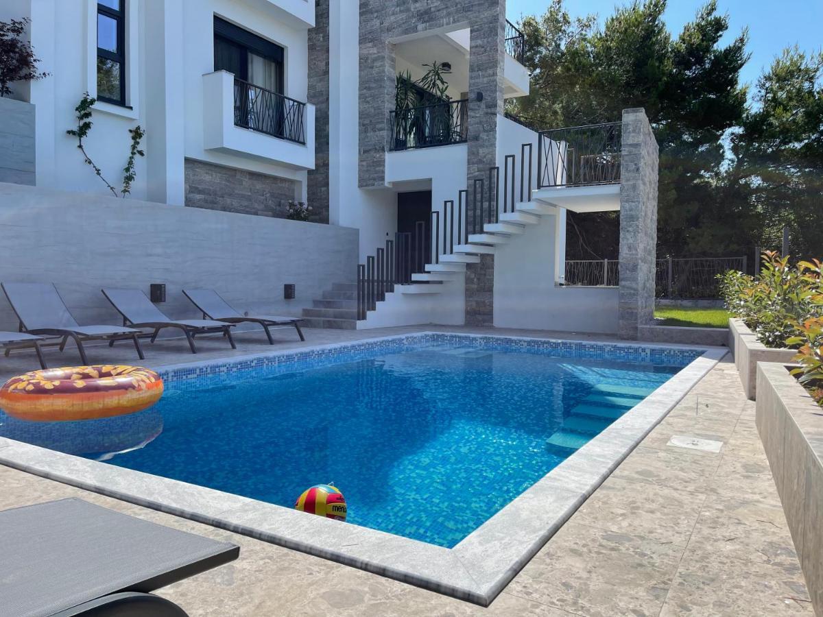 Villa Pine Bar Exterior foto